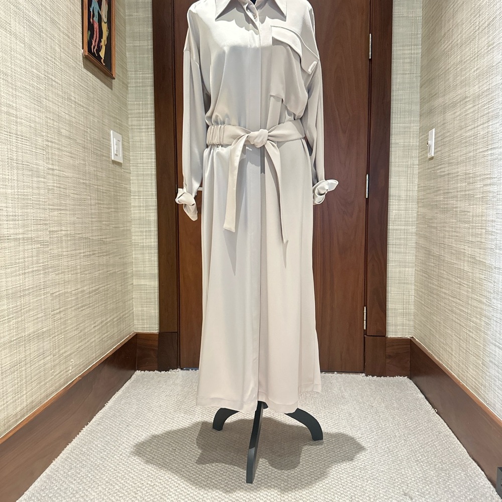 Elegant Cream Midi Dress